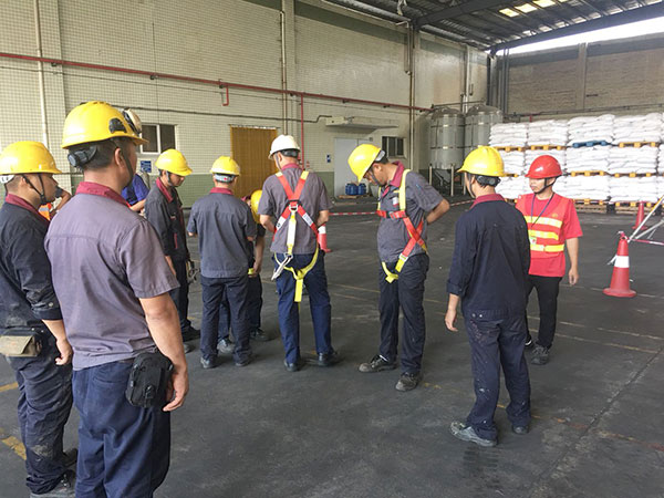  安全、環(huán)保、社會責任及團隊培訓